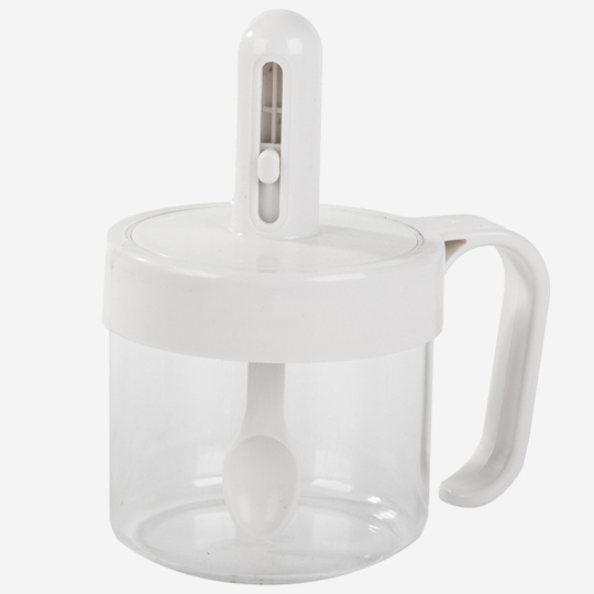 Pojemnik kuchenny z łyżeczką na przyprawy i produkty sypkie