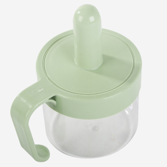 Pojemnik kuchenny z łyżeczką na przyprawy i produkty sypkie